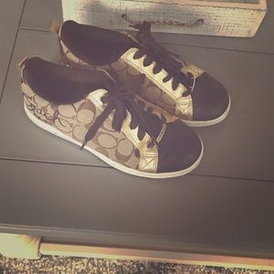 Coach shoes